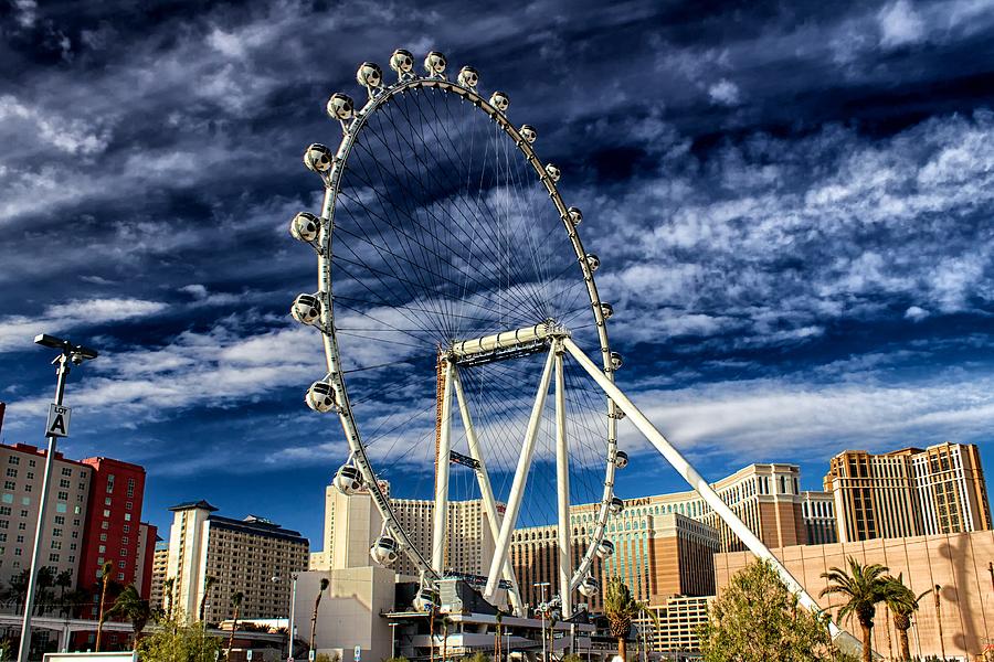 Wheel In The Sky Las Vegas Photograph by Michael W Rogers