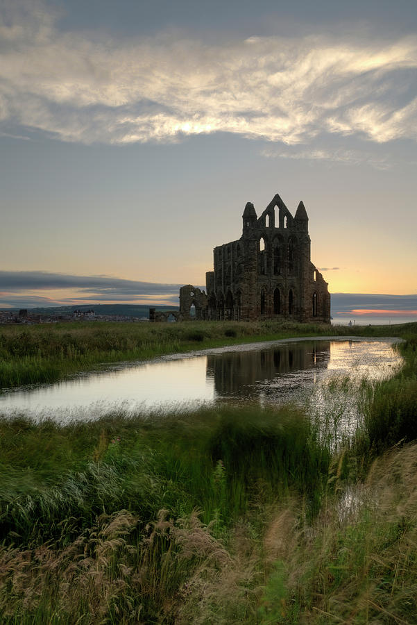 Whitby Abbey At Sunset Photograph by Paul Downing