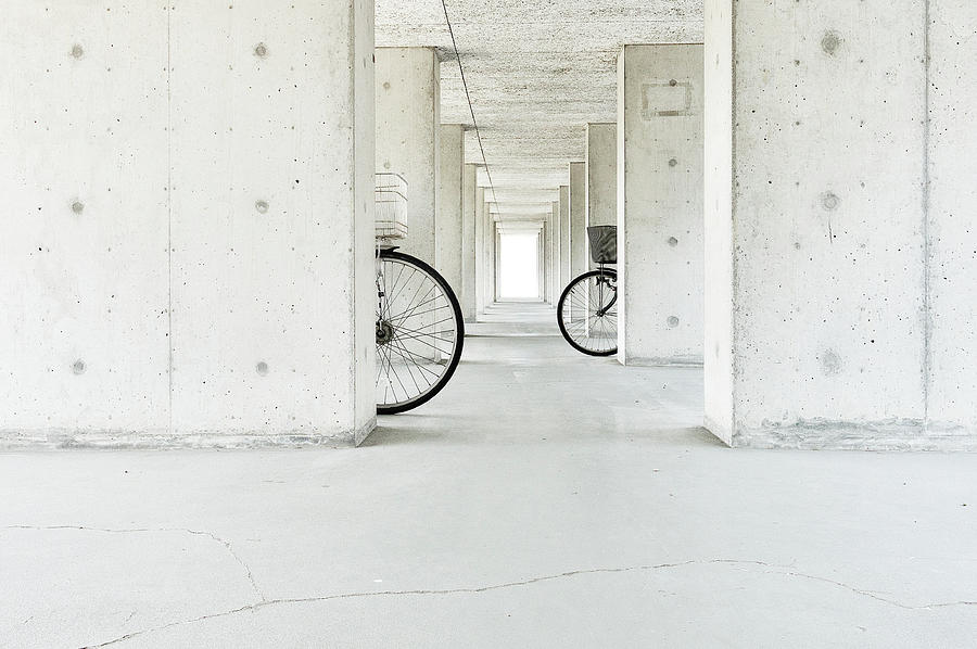 Bicycle Photograph - White Basket,black Basket by Keisuke Ikeda @