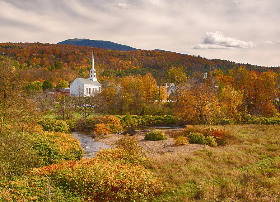 White Church in Stowe Vermont Photograph by Jack Nevitt