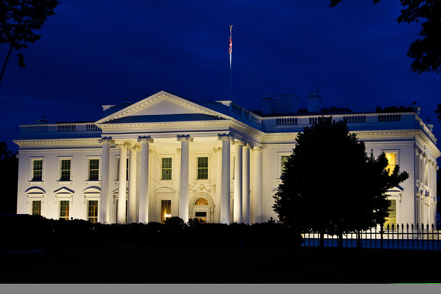 White House at Night Photograph by John McGraw
