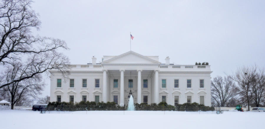 White House in the Snow Photograph by David Kay