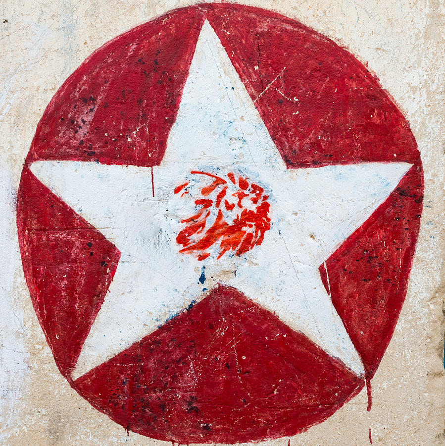 White Star On Red Circle Graffiti Photograph By Chay Bewley