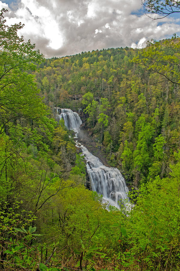 Whitewater Falls Under Spring Skies Photograph by Willie Harper