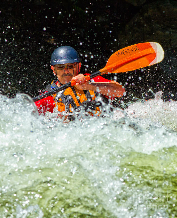 Whitewater kayaker Photograph by Les Palenik