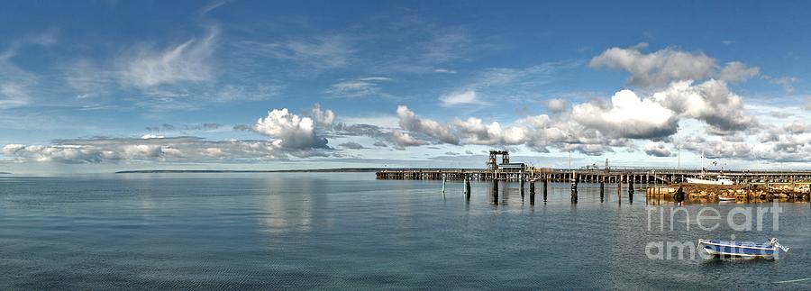 Wide View Of Kingscote Bay Photograph By Stephen Mitchell