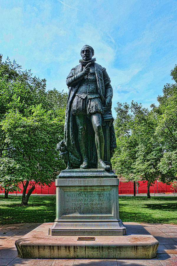 Rutgers University Photograph - William the Silent 2 by Allen Beatty