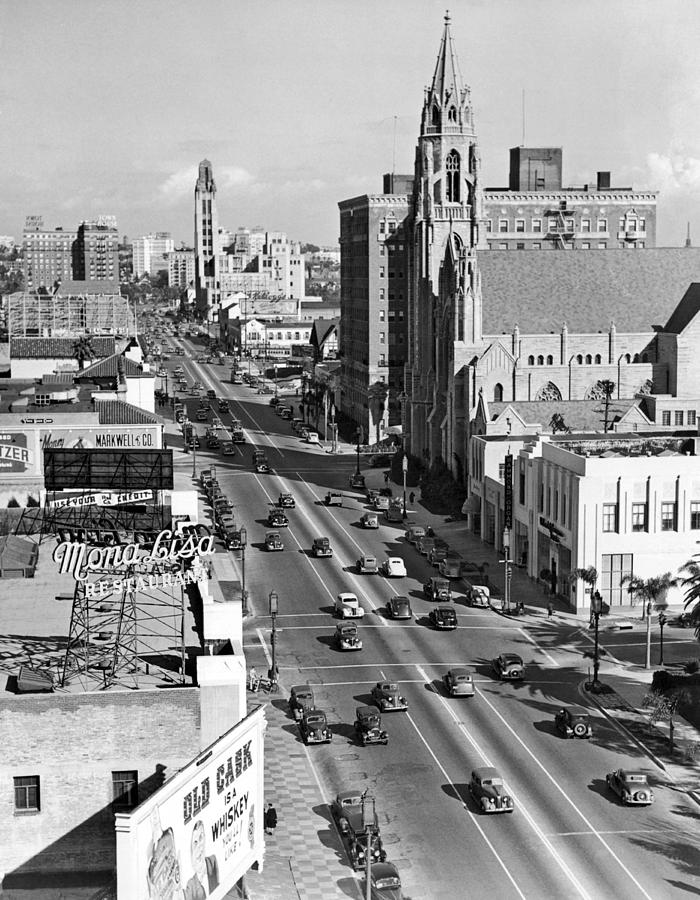 Wilshire Boulevard In LA Photograph by Underwood Archives