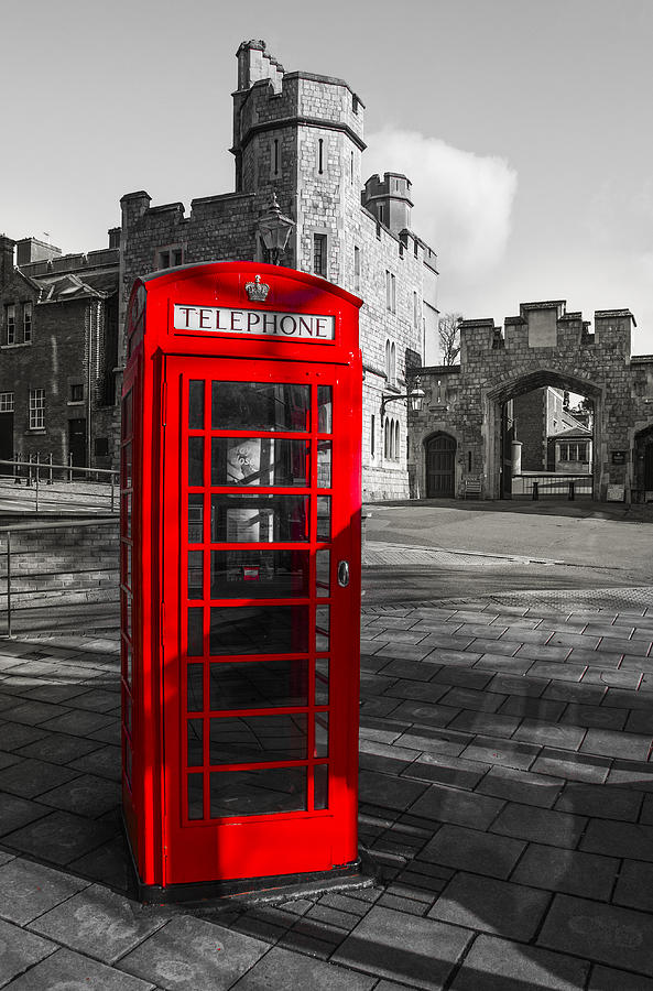 Windsor Castle Red Telephone Box Photograph by Chris Thaxter