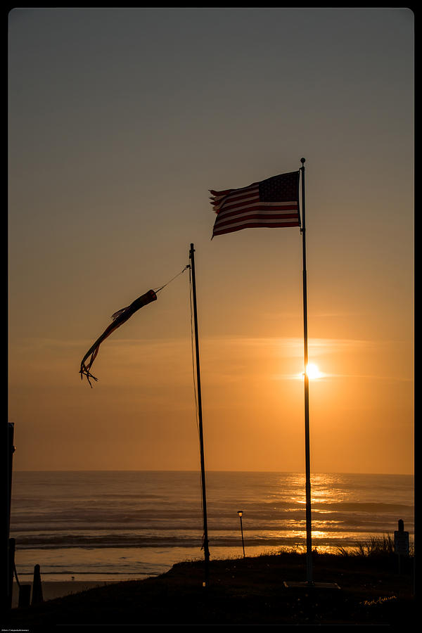 Windy Oregon Coast Sunset Photograph by Mick Anderson
