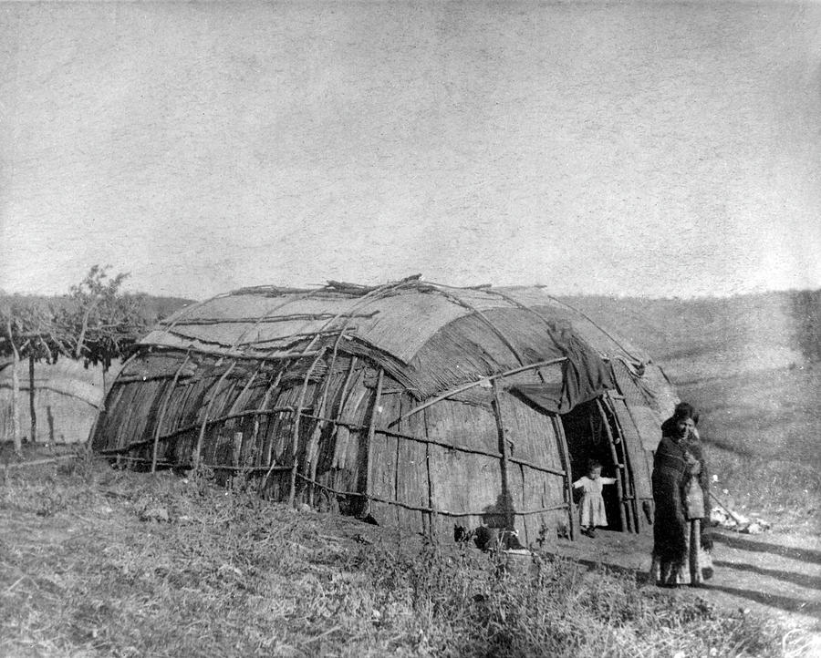 Winnebago Wigwam, C1900 Photograph by Granger - Fine Art America