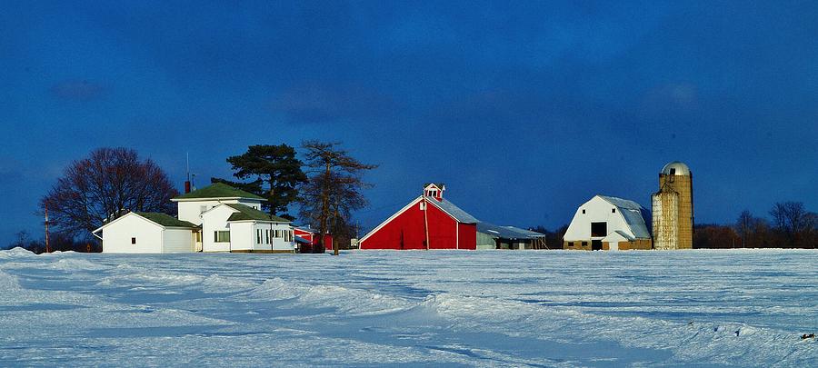 Winter Farm Photograph by Daniel Thompson