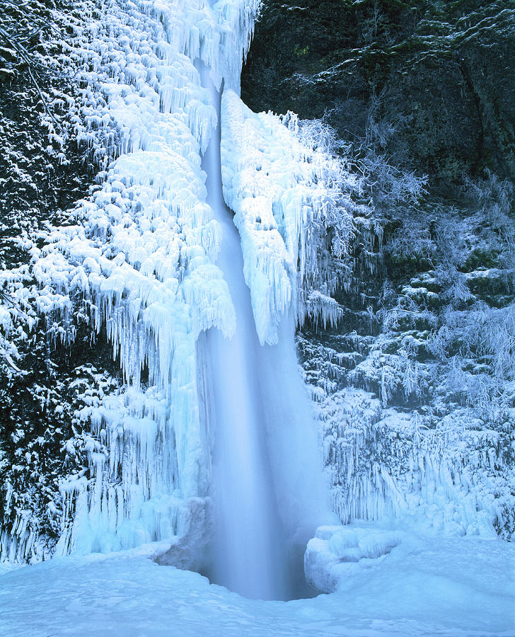  Winter  Ice Hangs  On Horsetail Falls Photograph by 