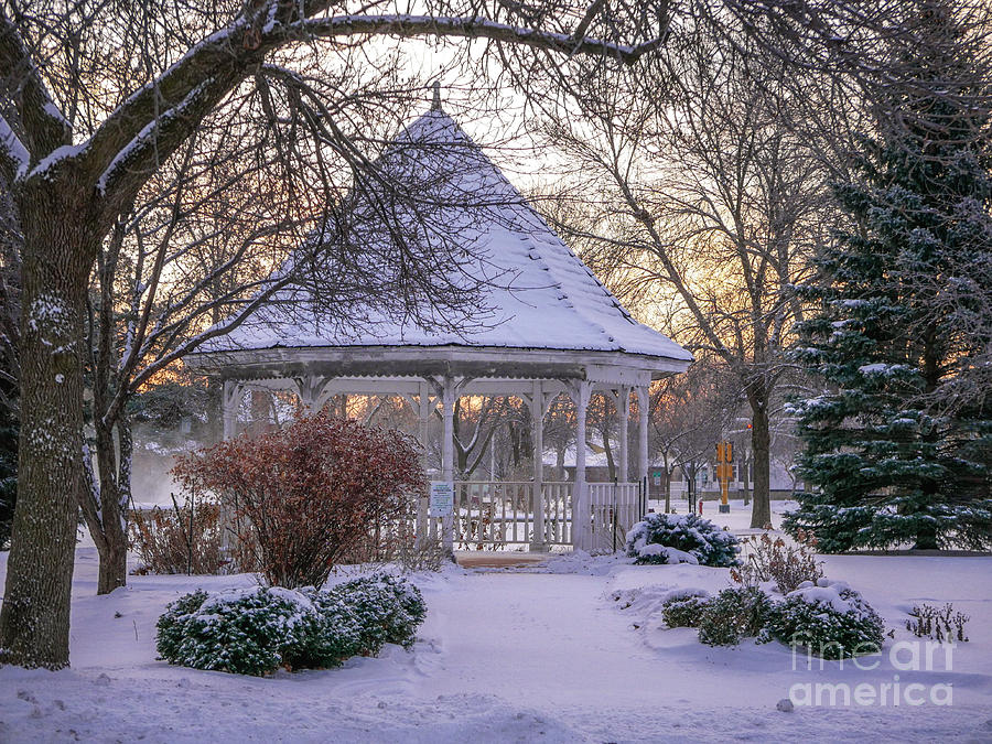 Winter Morning Windom Park Gazebo Photograph by Kari Yearous