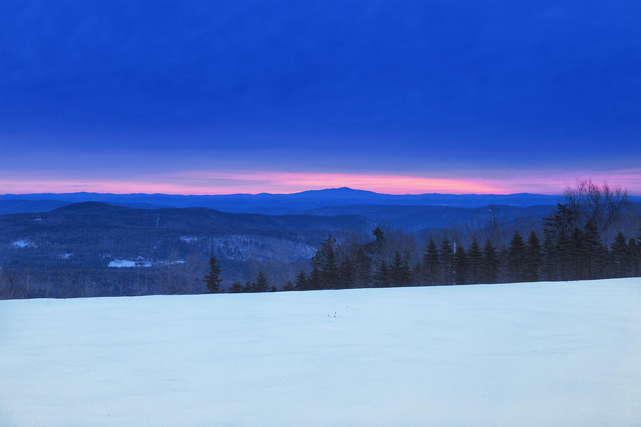 Winter Pink Horizon Photograph by Tom Singleton