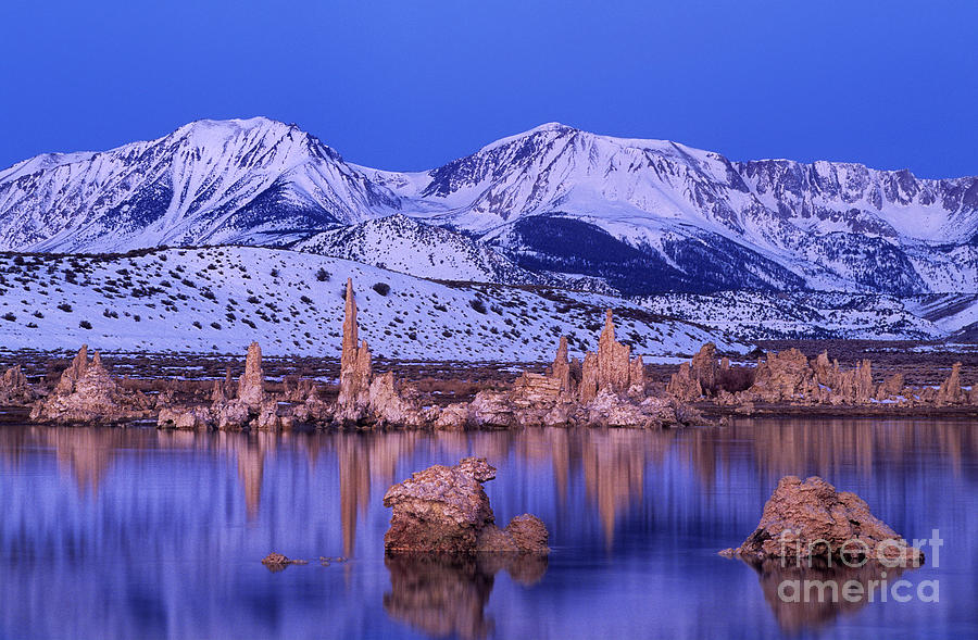 Winter Sunrise Over South Tufas Mono Lake State Park California Photograph by Dave Welling