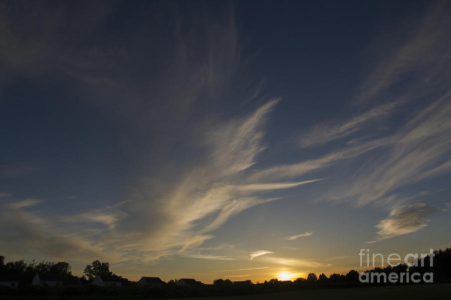 Sunset Photograph - Wispy Cloud sunset by Darleen Stry
