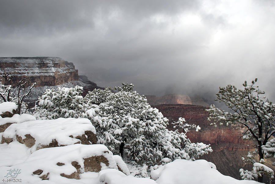 Grand Canyon National Park Photograph - With Snow by Kenneth Hadlock