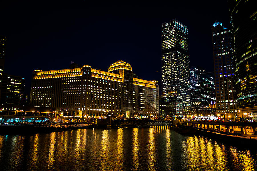 Chicago Photograph - Wolf Point by Graeme Curry