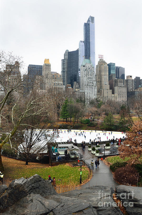 Central Park Photograph - Wolman rink in Central Park and buildings from Rat Rock by RicardMN Photography