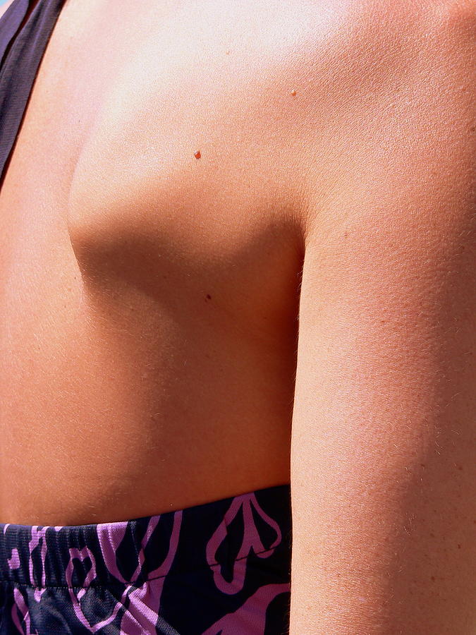 Woman Bare Shoulder Blades Photograph by Jeff Lowe