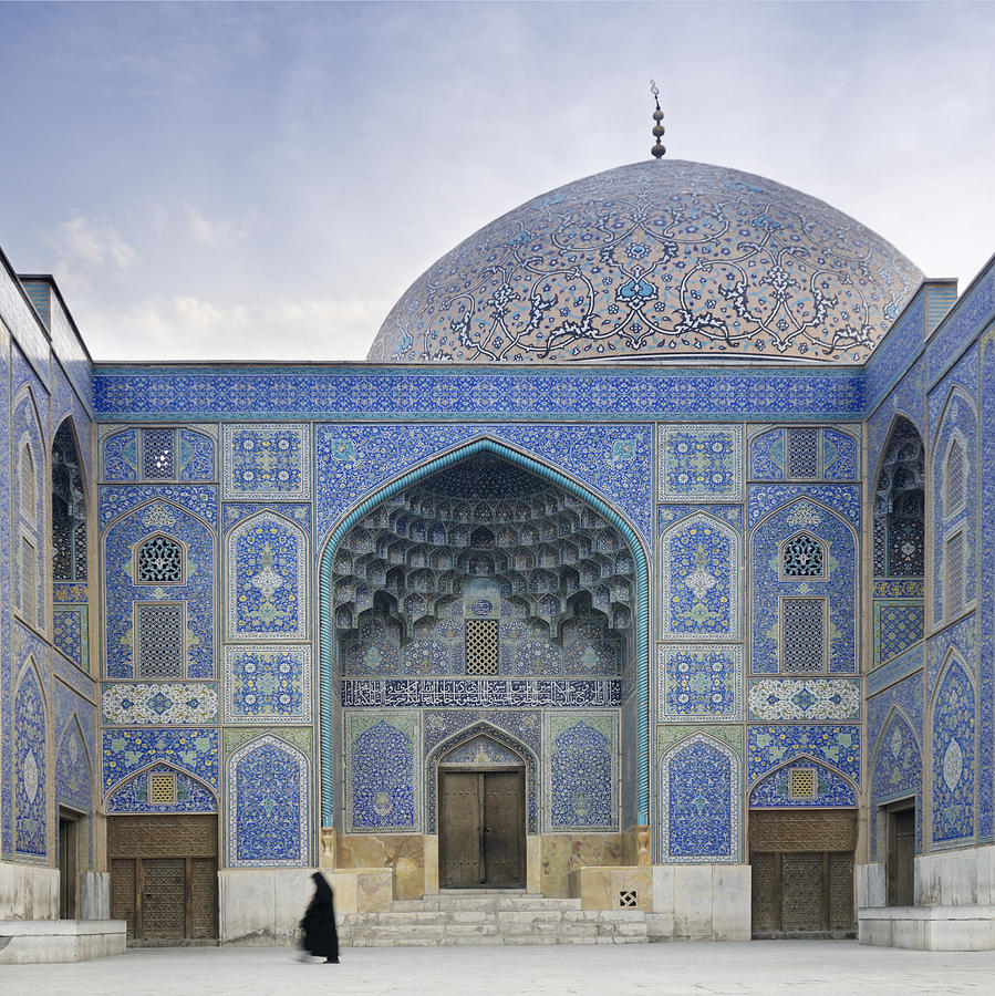 Woman in front of Sheikh Lotf Allah Mosque, Isfahan, Iran Photograph by Tunart