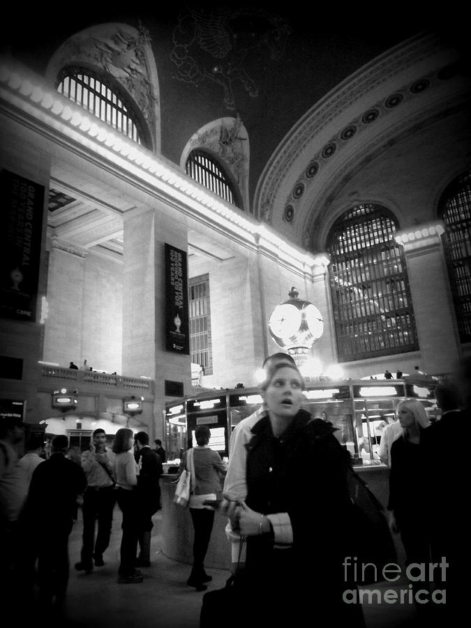 Woman in Grand Central - Black and White Photograph by Miriam Danar