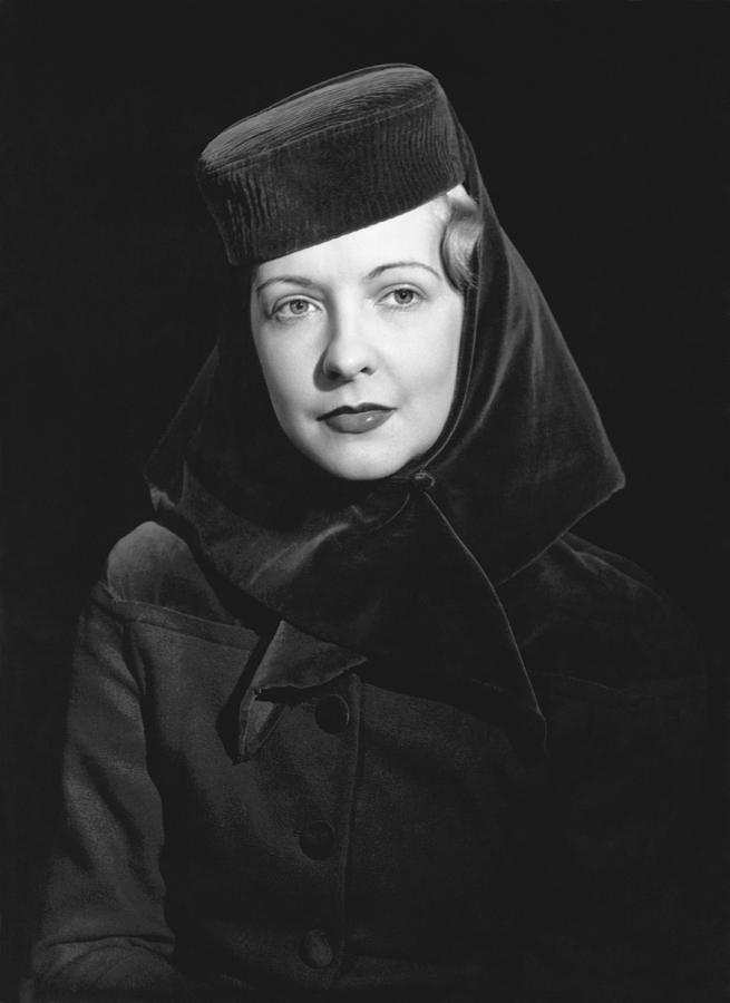 Woman Wearing A Hat Photograph by Underwood Archives