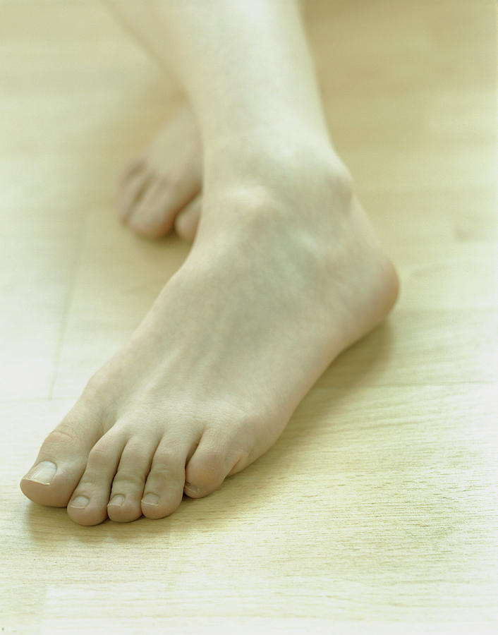 Woman's feet - Stock Image - C030/9770 - Science Photo Library