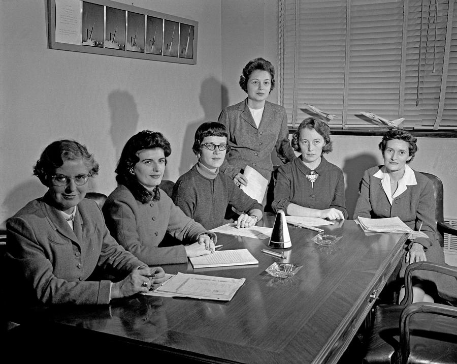 Women Scientists At Nasa, 1959 Photograph by Science Source