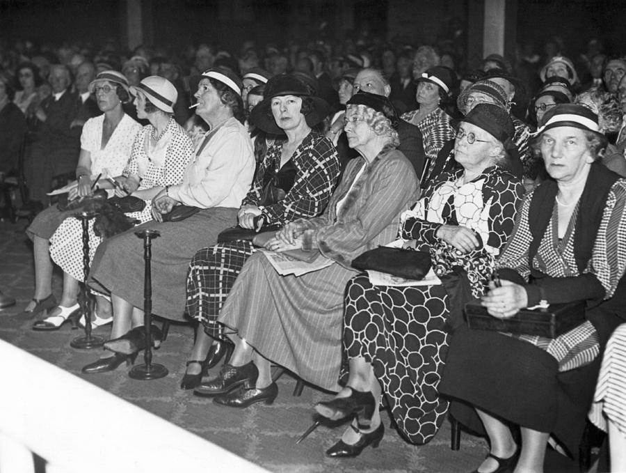 Women Spectators Photograph by Underwood Archives