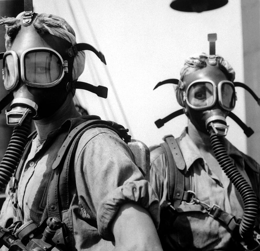 Women War Workers Wear Oxygen Masks Photograph by Everett
