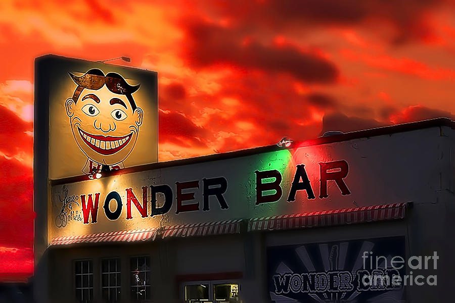 Wonder Bar  Photograph by Brenda Giasson