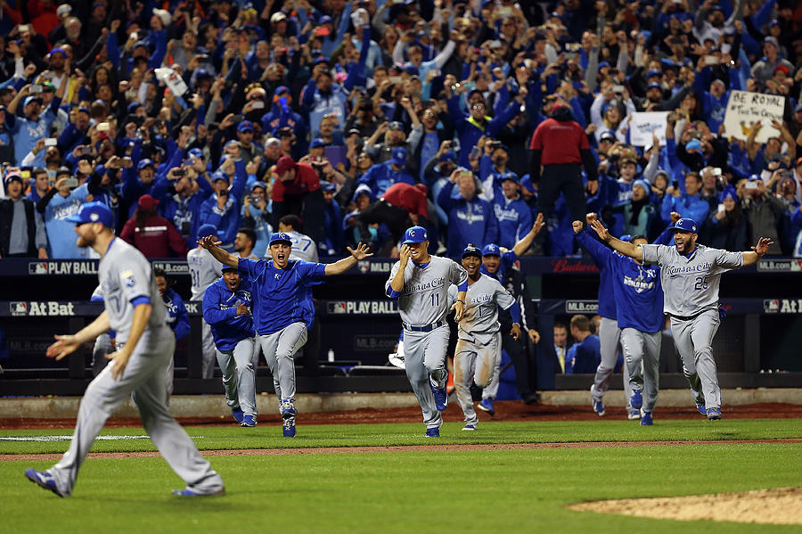 World Series - Kansas City Royals V New Photograph by Elsa World Series - Kansas City Royals V New Photograph by Elsa