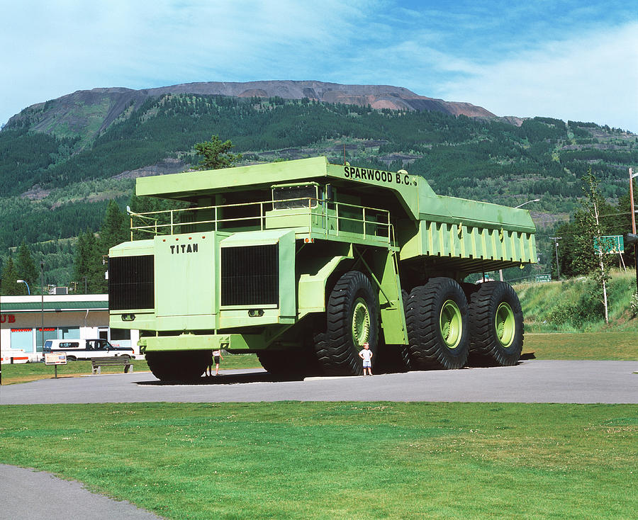 Transportation Photograph - Worlds Largest Truck by Martin Bond/science Photo Library