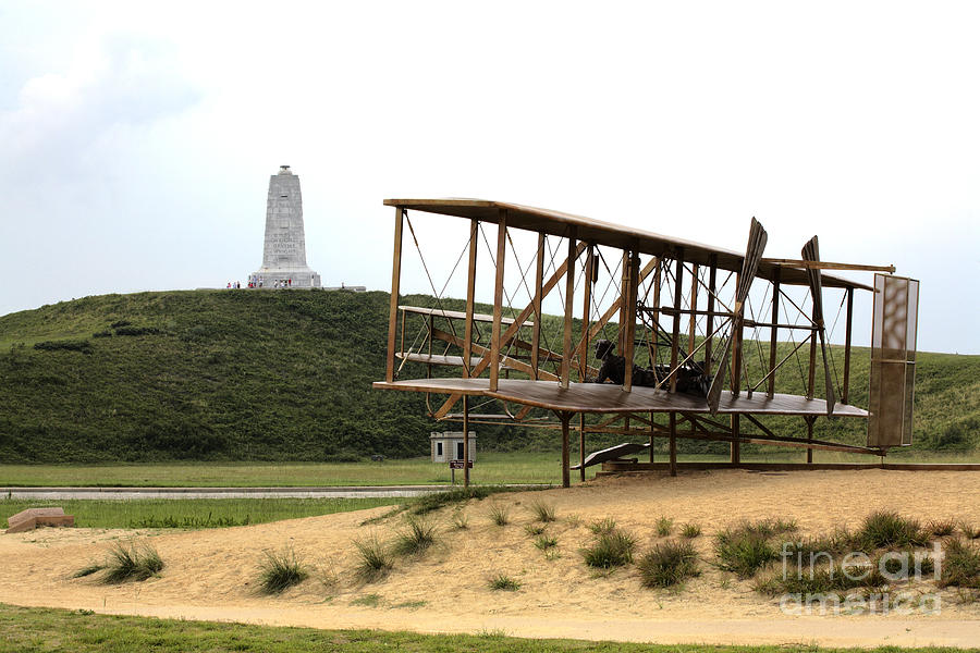Wright Brothers Memorial at Kitty Hawk Photograph by William Kuta