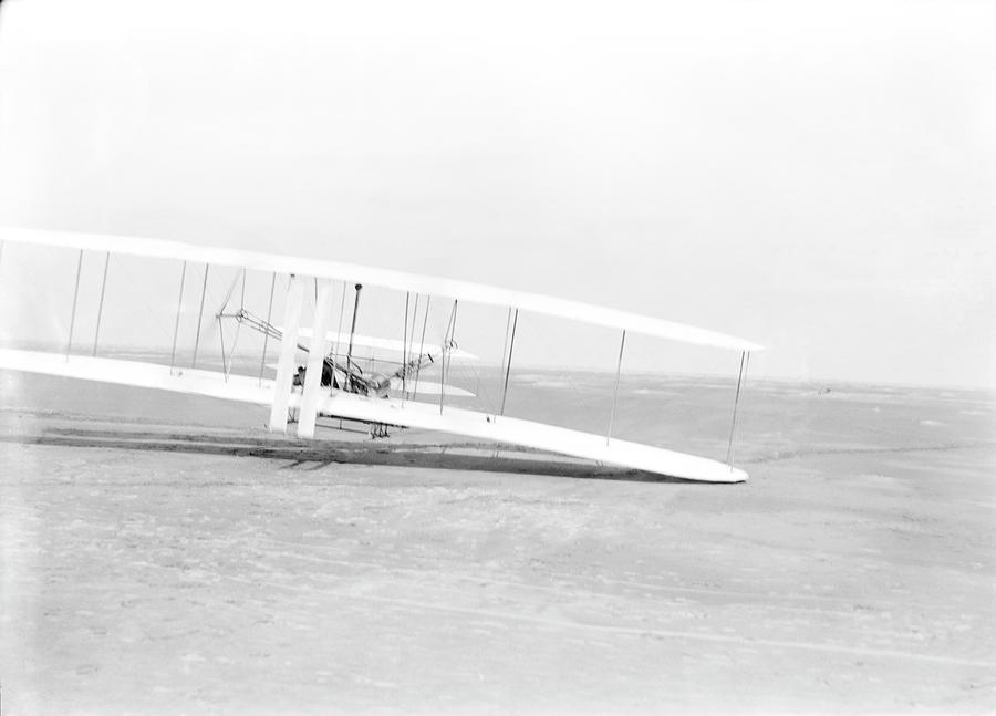Wright Flyer Photograph by Us Library Of Congress/science Photo Library