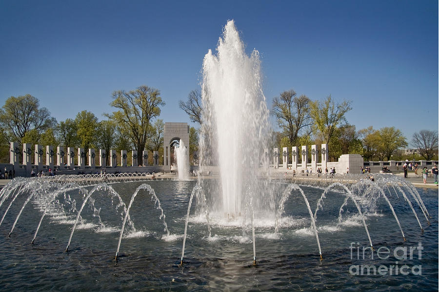 Ww II Memorial Plaza, Washington, D.c Photograph by Spencer Grant