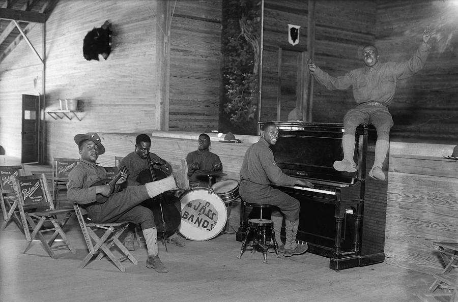 Wwi Jazz Band, C1916 Photograph by Granger