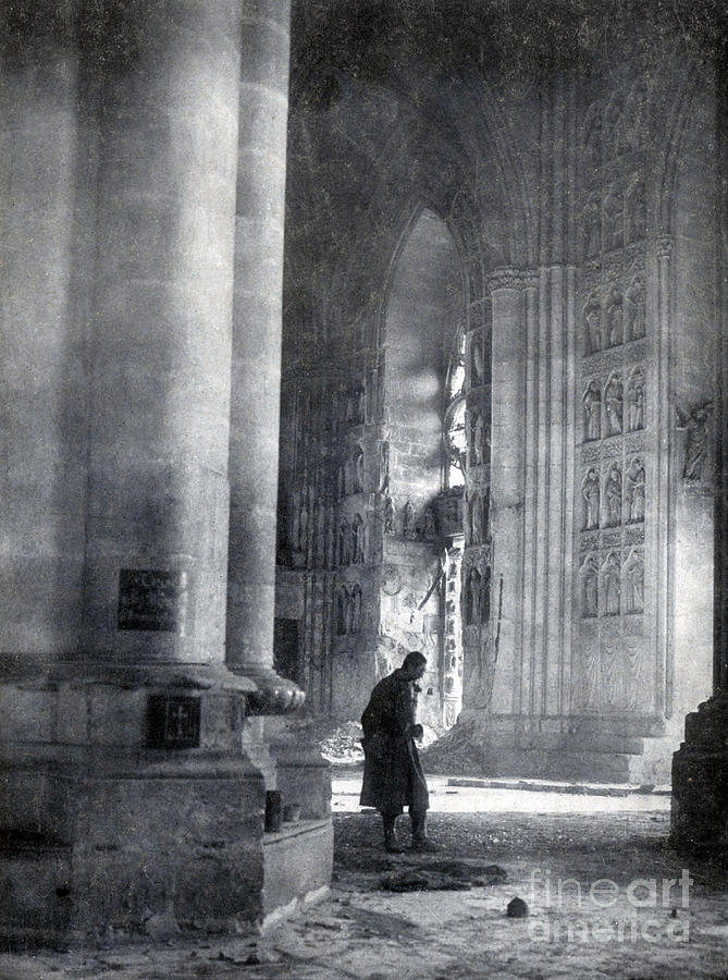 Wwi, Reims Cathedral Photograph by Photo Researchers