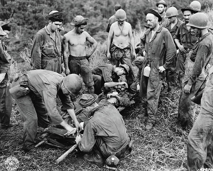 Wwii Guadalcanal, C1943 Photograph by Granger - Fine Art America