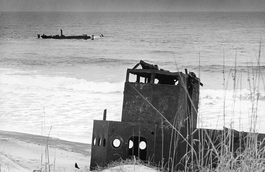 Wwii Shipwreck Photograph by Bruce Roberts