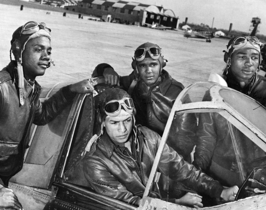 Wwii: Tuskegee Airmen Photograph by Granger