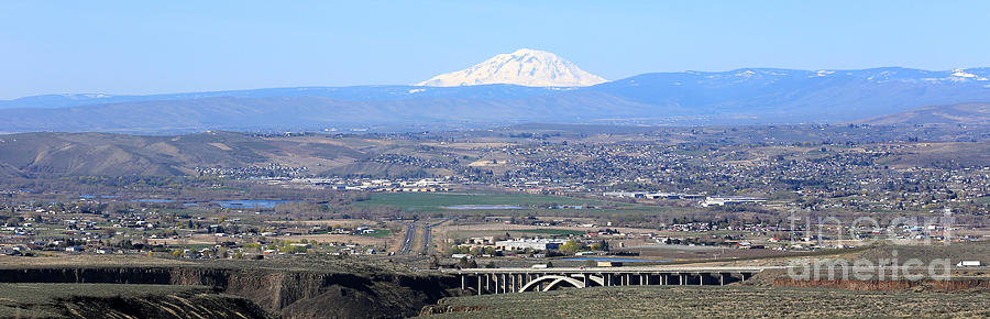 Yakima Valley Panorama Photograph by Carol Groenen