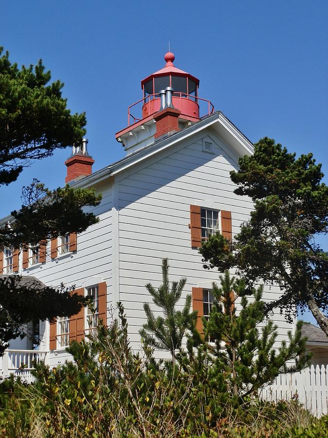 Yaquina Bay Lighthouse 2 Photograph by VLee Watson