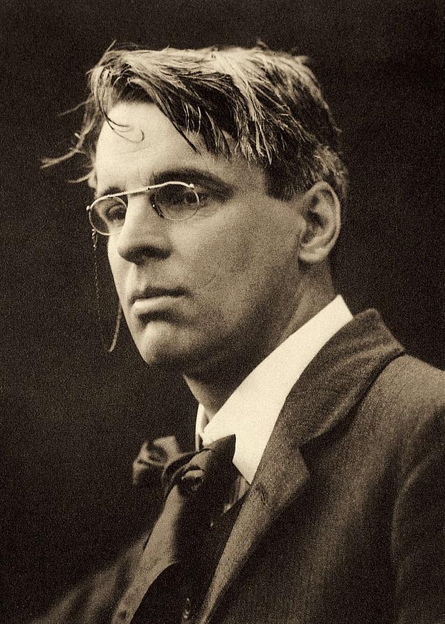 Yeats, William Butler 1865-1939. � Photograph by Everett