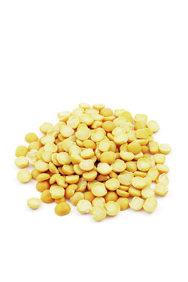 Yellow Split Peas Photograph by Geoff Kidd/science Photo Library