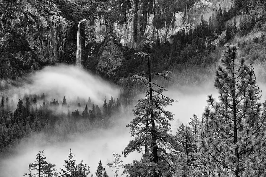 Bridal Veil Falls #2 Photograph by Alan Kepler