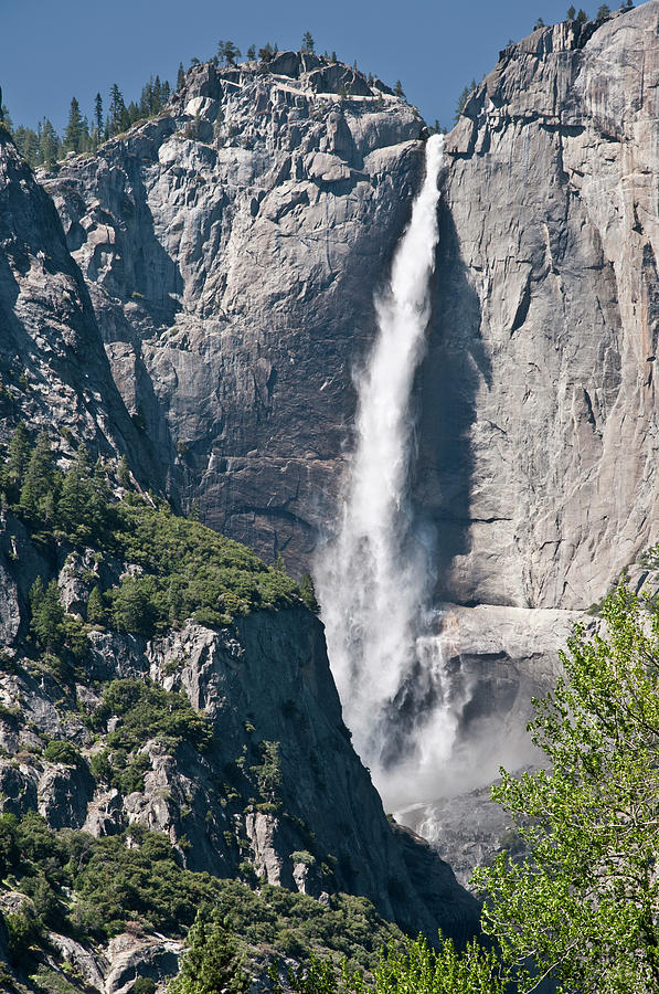 Yosemite Falls Yosemite National Park By Alan W Cole