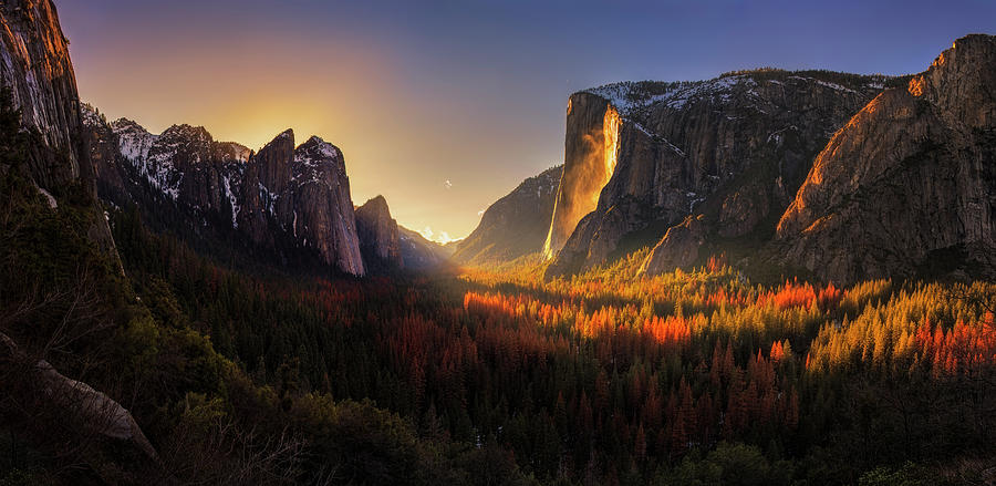 Yosemite Photograph - Yosemite Firefall by Yan Zhang